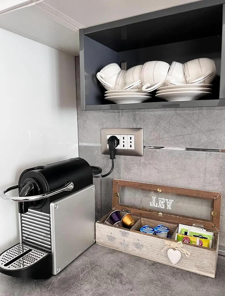 Apartment Home Suite Bande Nere Milan